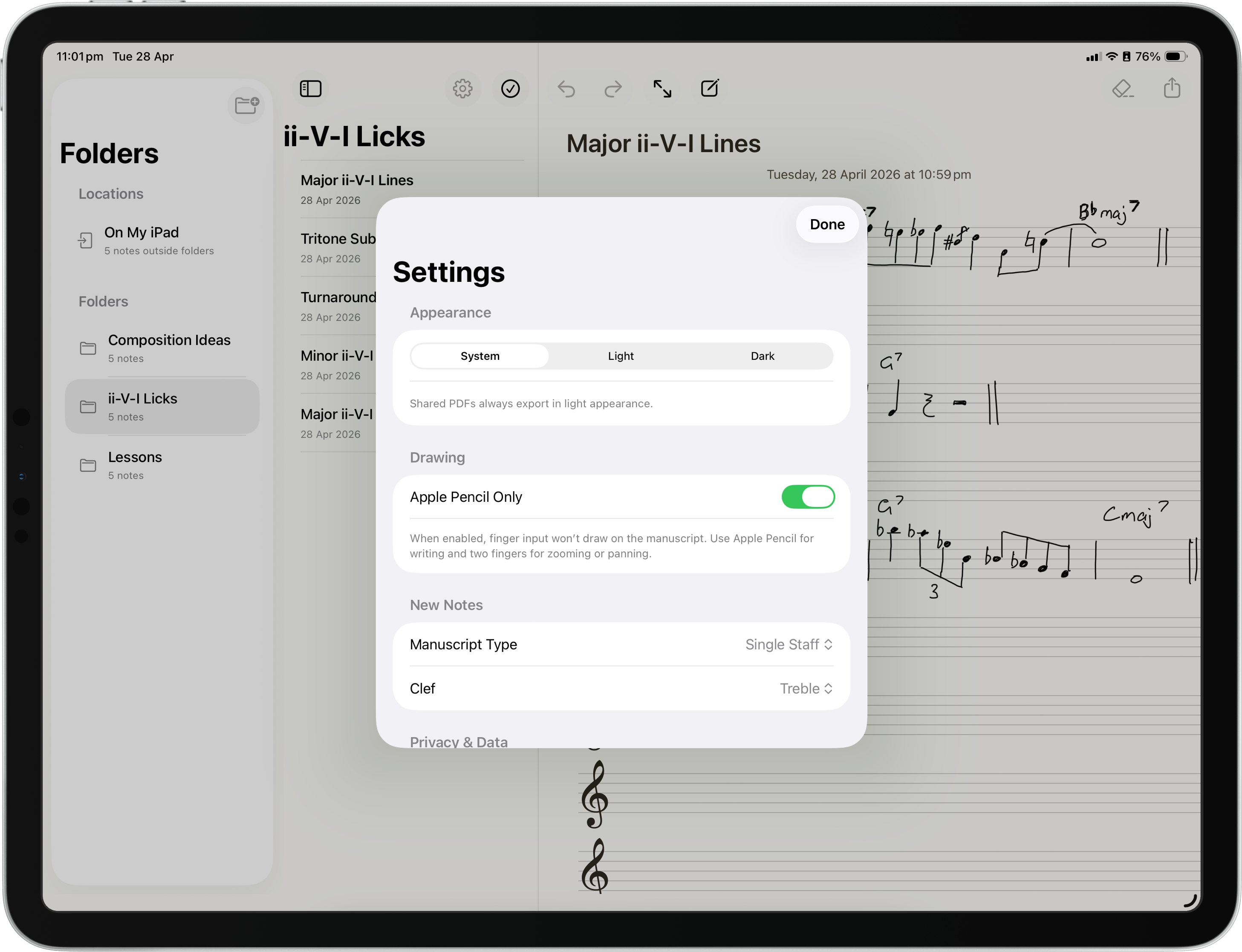 Passing Notes settings showing appearance options, Apple Pencil Only, manuscript type and clef controls.